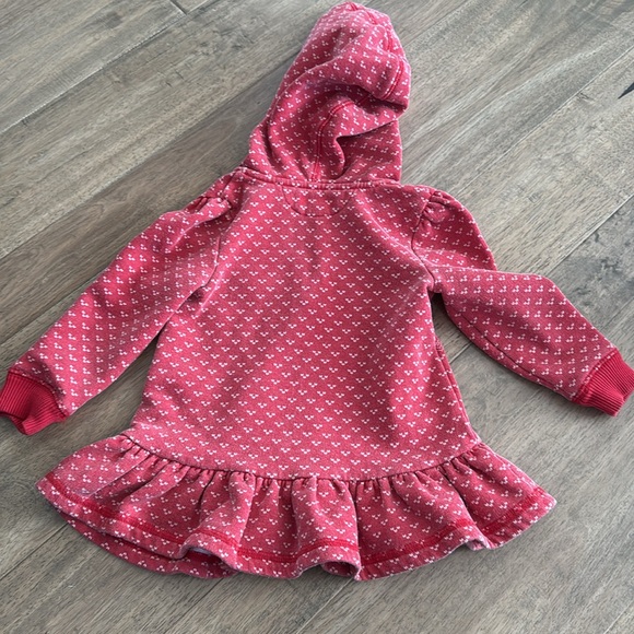 24 month Ralph Lauren long sleeve sweatshirt hoodie with ruffle / ice skate bear - Picture 6 of 6